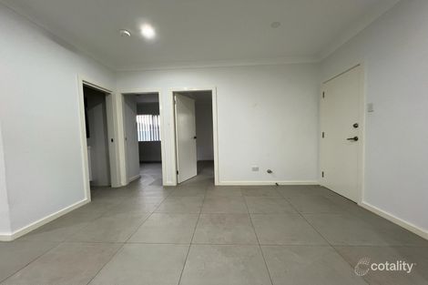 Property photo of 21 Farrendon Place Mount Annan NSW 2567
