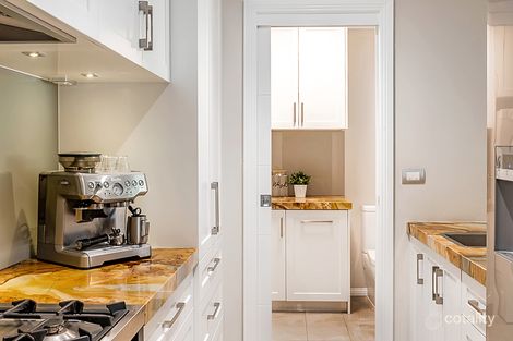 Property photo of 5 Ermington Place Kew VIC 3101