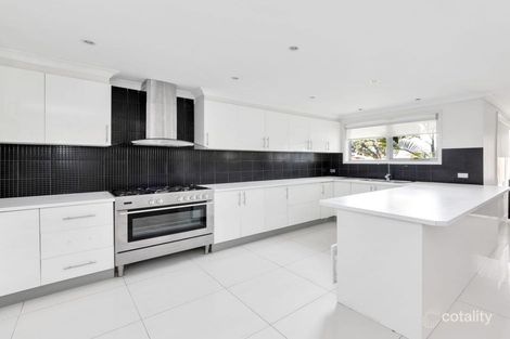 Property photo of 33 Kandra Street Dandenong North VIC 3175