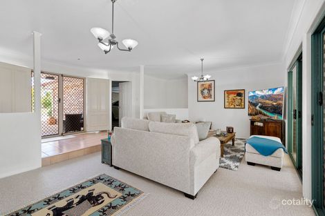 Property photo of 18 Balgownie Crescent Parkinson QLD 4115