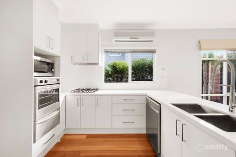 Property photo of 2/3 Golf Avenue Rosanna VIC 3084