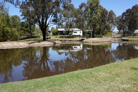 Property photo of 2 Bucknall Court Regency Downs QLD 4341