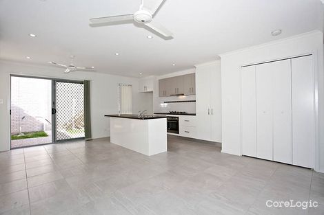 Property photo of 3/8 Lamington Drive Redbank Plains QLD 4301