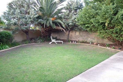 Property photo of 19 Sark Place Warnbro WA 6169