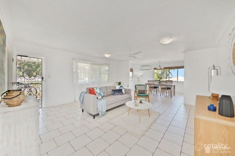 Property photo of 21 Capricornia Drive Taranganba QLD 4703