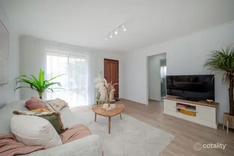 Property photo of 9/42 Blancoa Road Ferndale WA 6148