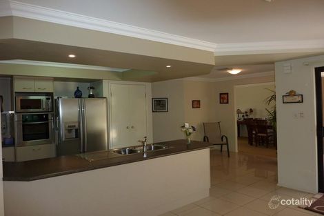 Property photo of 37 Trafalgar Vale Avenue Wellington Point QLD 4160