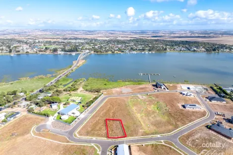 4 Gregory Cct, Hindmarsh Island, SA 5214