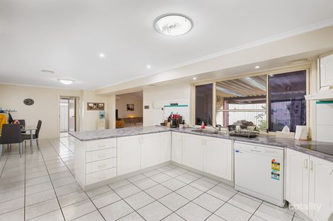 Property photo of 1 Meadow Place Middle Park QLD 4074