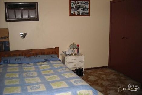 Property photo of 150A Wommara Avenue Belmont North NSW 2280