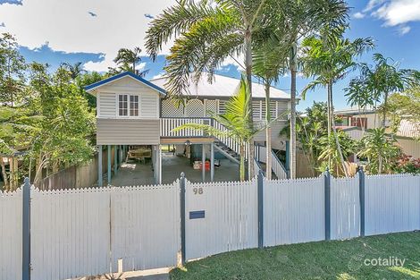 98 Cairns St, Cairns North, QLD 4870