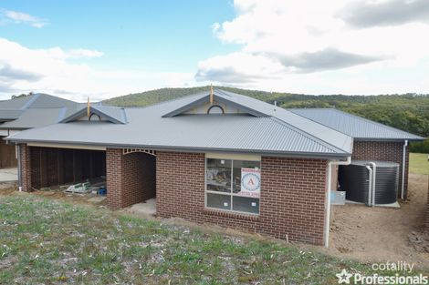 Property photo of 12 Waterhaven Place Yarra Junction VIC 3797