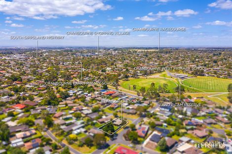 Property photo of 8 Lamont Crescent Cranbourne VIC 3977