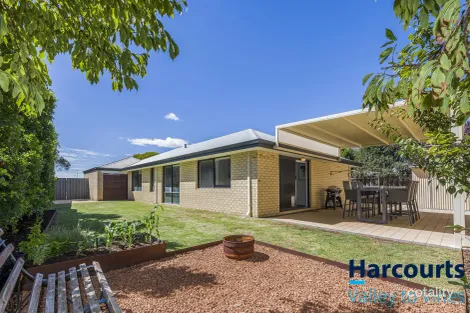 Property photo of 11 Milson Terrace Ellenbrook WA 6069
