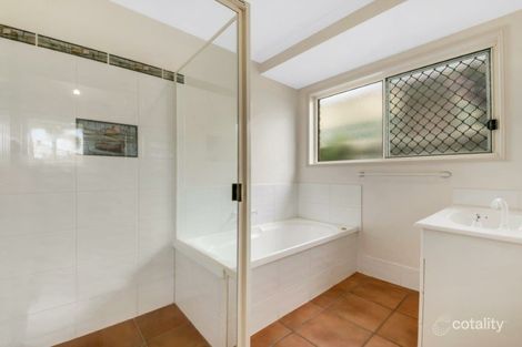 Property photo of 103 The Oaks Road Tannum Sands QLD 4680