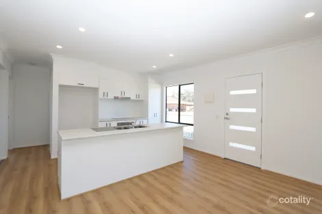 Property photo of 1 Forrest Avenue Molendinar QLD 4214