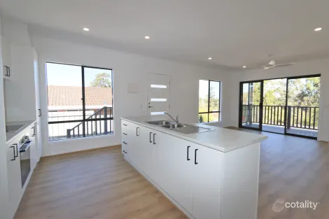 Property photo of 1 Forrest Avenue Molendinar QLD 4214