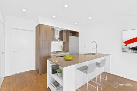 Property photo of 3 Grenaroff Walk Lyndhurst VIC 3975