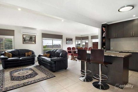 Property photo of 13 Cannes Avenue Avondale Heights VIC 3034