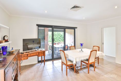 Property photo of 23 Oasis Boulevard Mildura VIC 3500