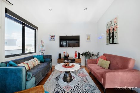 Property photo of 11 Carron Street Coburg VIC 3058