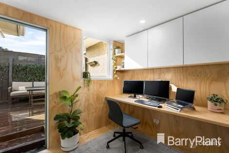 Property photo of 2/353-355 Geelong Road Kingsville VIC 3012