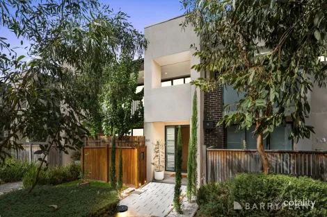 Property photo of 4/84 Tyler Street Reservoir VIC 3073