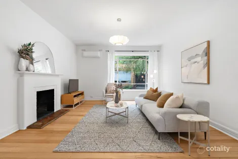 4/3 Tennyson St, Elwood, VIC 3184