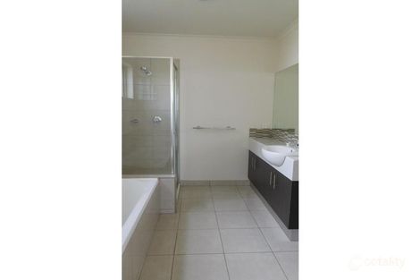 Property photo of 1/6A Carpenter Street Kangaroo Flat VIC 3555