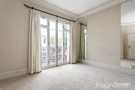 Property photo of 11/8 Lamin Lane Toorak VIC 3142