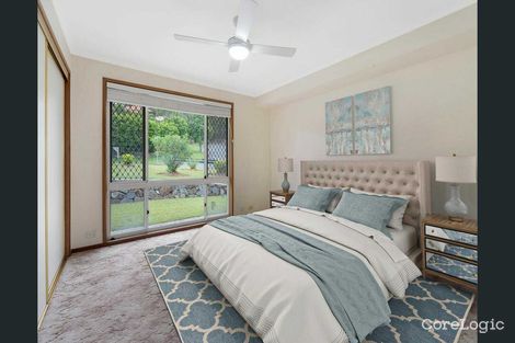 Property photo of 2 Duesbury Crescent Edens Landing QLD 4207