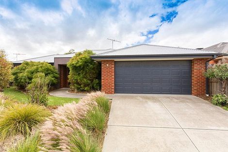 31 Newhaven Ave, St Albans Park, VIC 3219