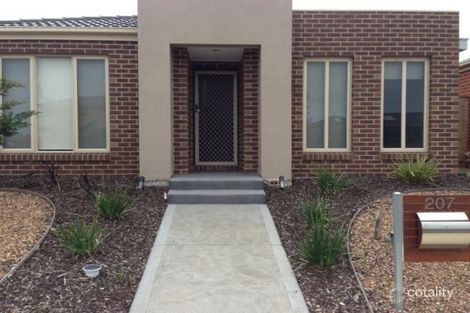 207 Saltwater Prom, Point Cook, VIC 3030