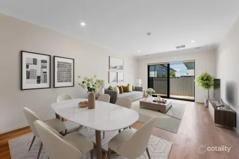 Property photo of 18 Masquerade Road Berwick VIC 3806