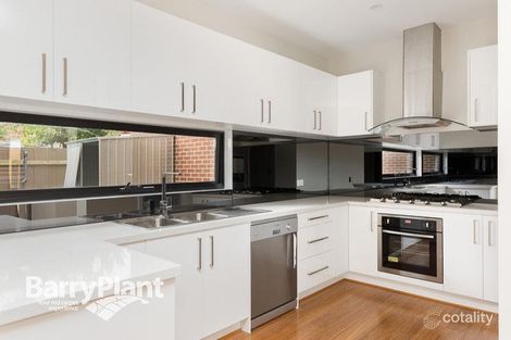 Property photo of 2/4 Olympic Avenue Springvale South VIC 3172