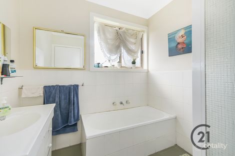 Property photo of 2/10 Liege Avenue Noble Park VIC 3174