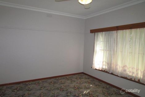 Property photo of 14 Alamein Avenue Warracknabeal VIC 3393