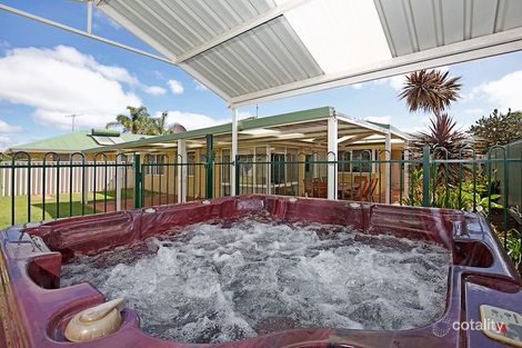 Property photo of 4 Templetonia Promenade Halls Head WA 6210