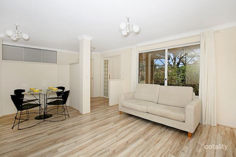 Property photo of 4 Templetonia Promenade Halls Head WA 6210