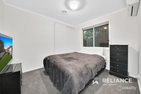 Property photo of 32 Dalkeith Drive Point Cook VIC 3030