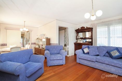 Property photo of 10 Aylesbury Crescent Gladstone Park VIC 3043