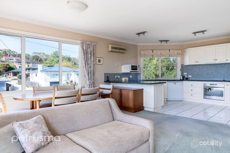 Property photo of 83 Kaoota Road Rose Bay TAS 7015