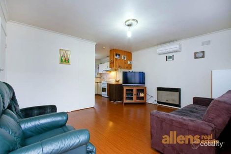 Property photo of 2/15 John Street Blackburn VIC 3130