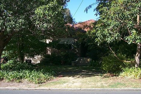 38 Bulimba Rd, Nedlands, WA 6009