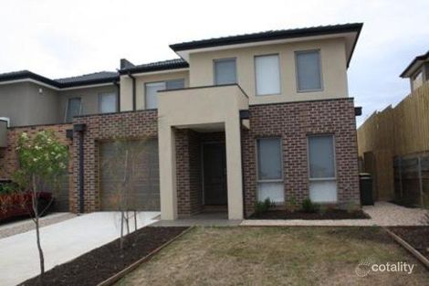 17/35 Lily Way, Skye, VIC 3977