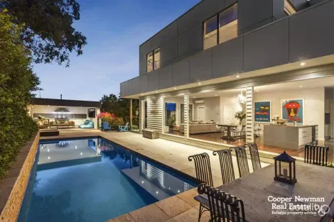 Property photo of 4 Barbara Avenue Glen Iris VIC 3146