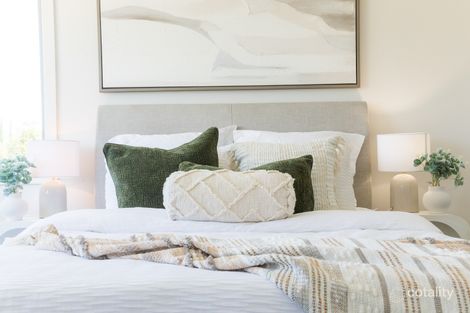 Property photo of 51 Eleanor Drive Glenfield NSW 2167