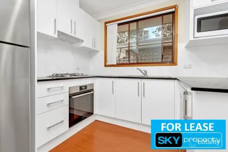 Property photo of 5 Bonney Place Doonside NSW 2767