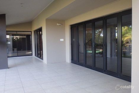 Property photo of 16 Comore Drive Varsity Lakes QLD 4227