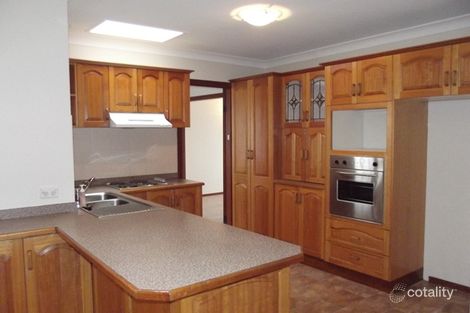 Property photo of 35 Cox Parade Mount Warrigal NSW 2528